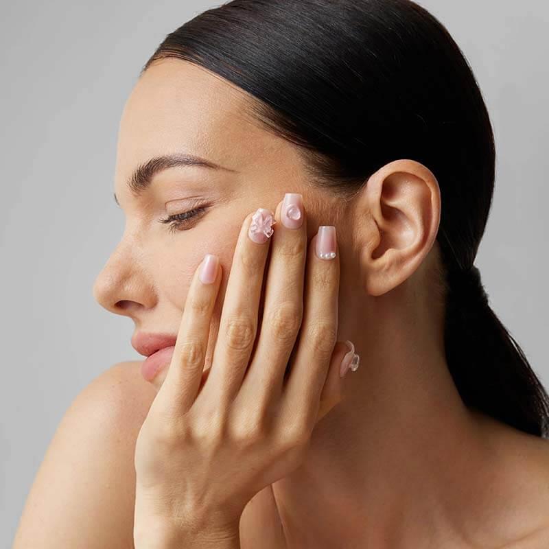 short press on nails