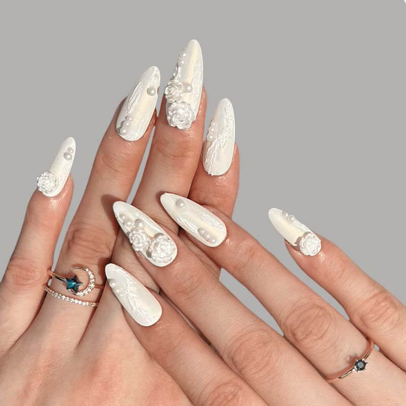 white press on nails