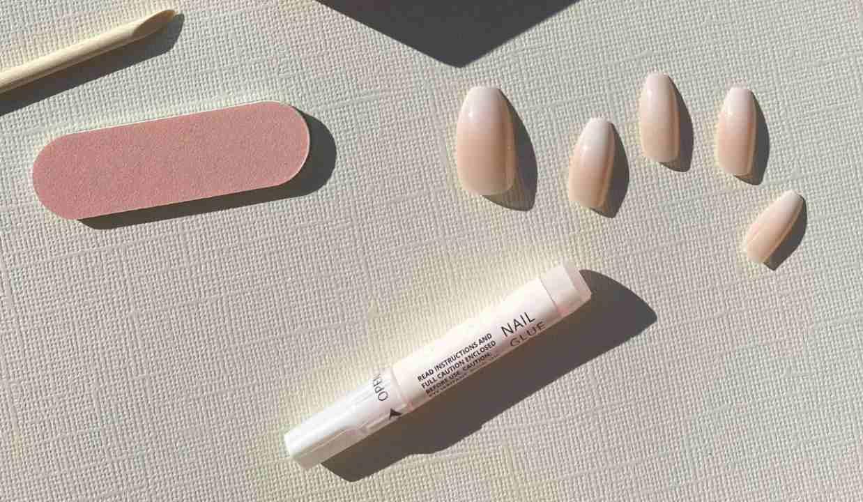How to Reuse Press-On Nails? - Beauty Art Garden