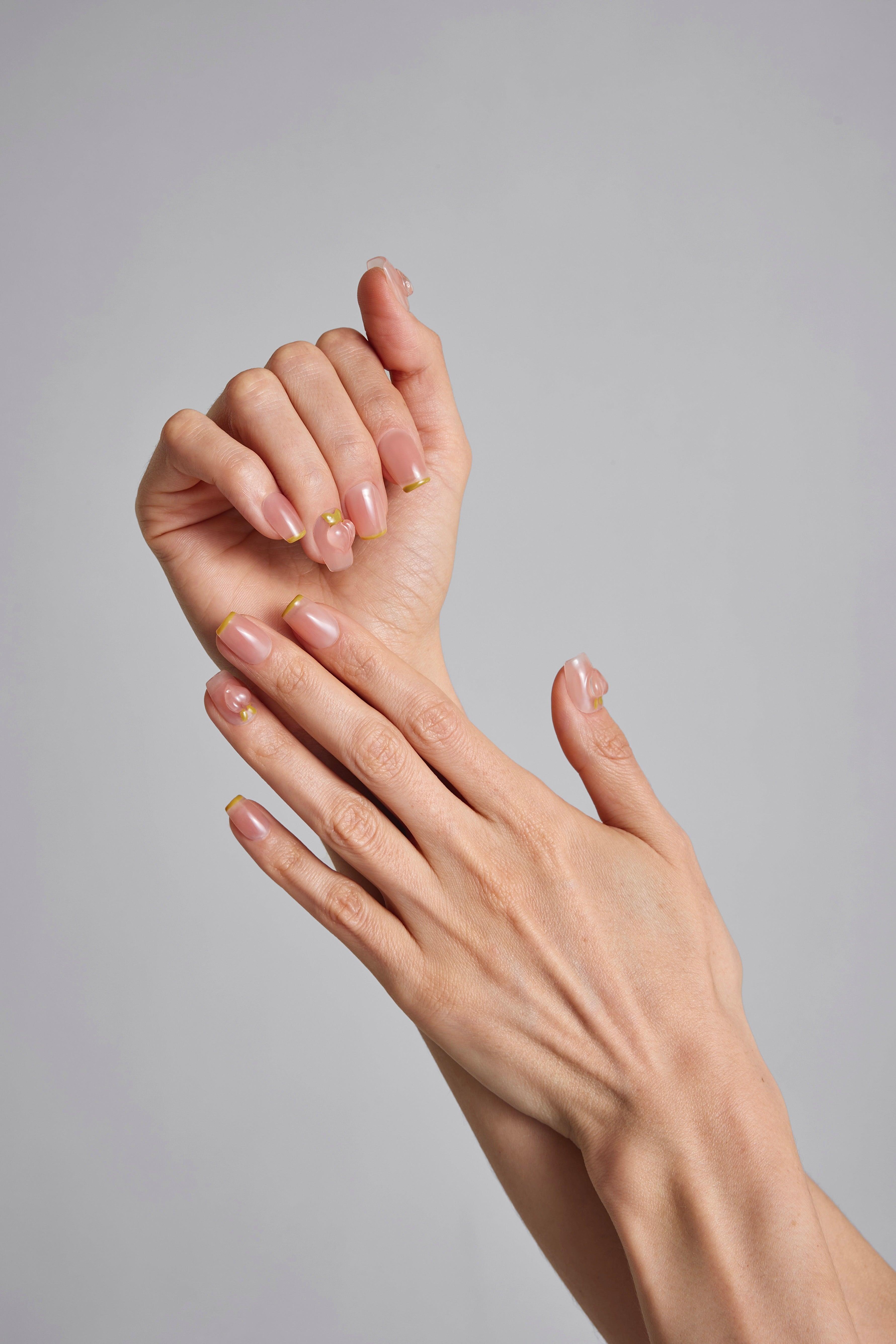 Art Garden Press On Nails Peachy Pink Beauty Art Garden
