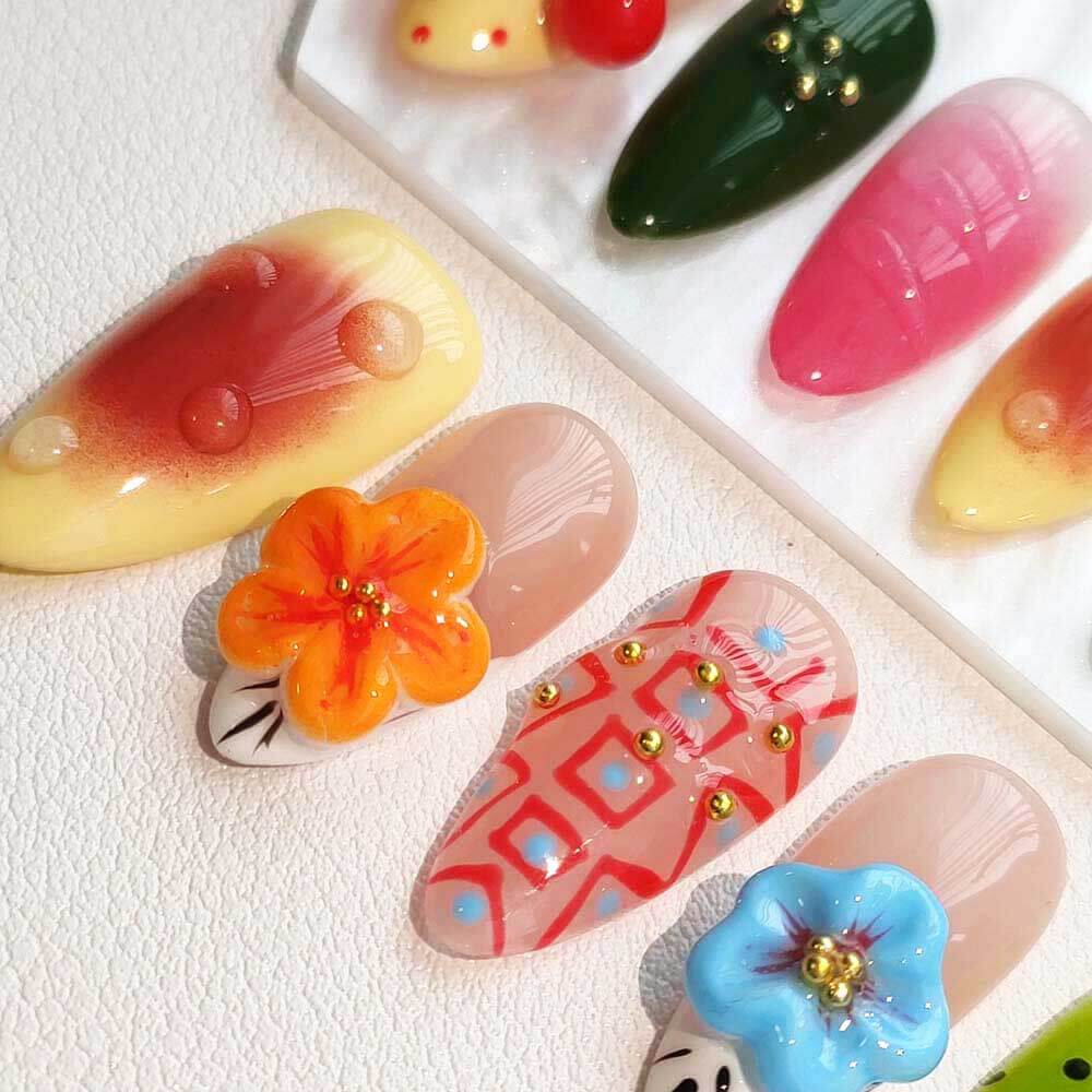Art Garden Press On Nails Cheeky Blossoms 82