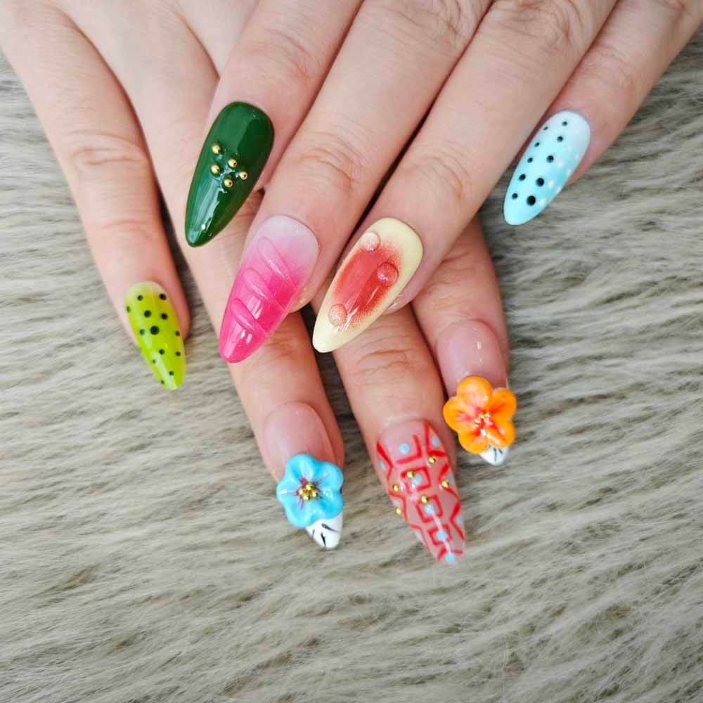 Art Garden Press On Nails Cheeky Blossoms 82