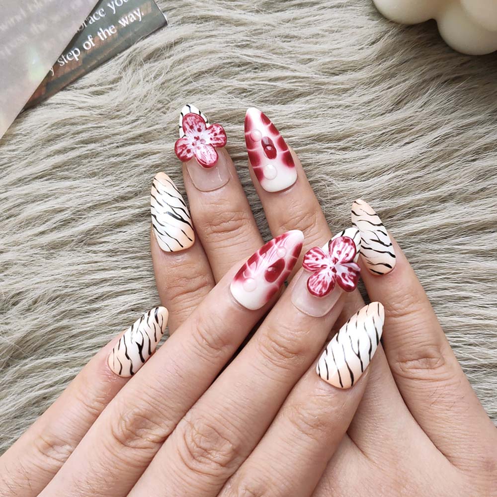 Beauty Art Garden Press On Nails Feline Blooms 194