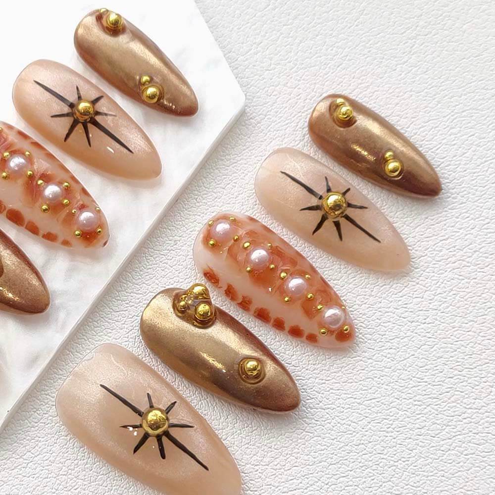 Art Garden Press On Nails Golden Cat Eye 153