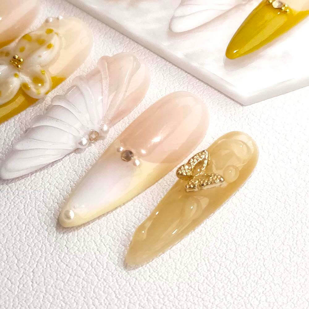 Art Garden Press On Nails Golden Meadow 26
