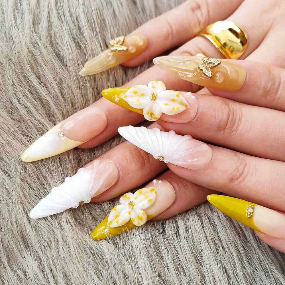 Art Garden Press On Nails Golden Meadow 26
