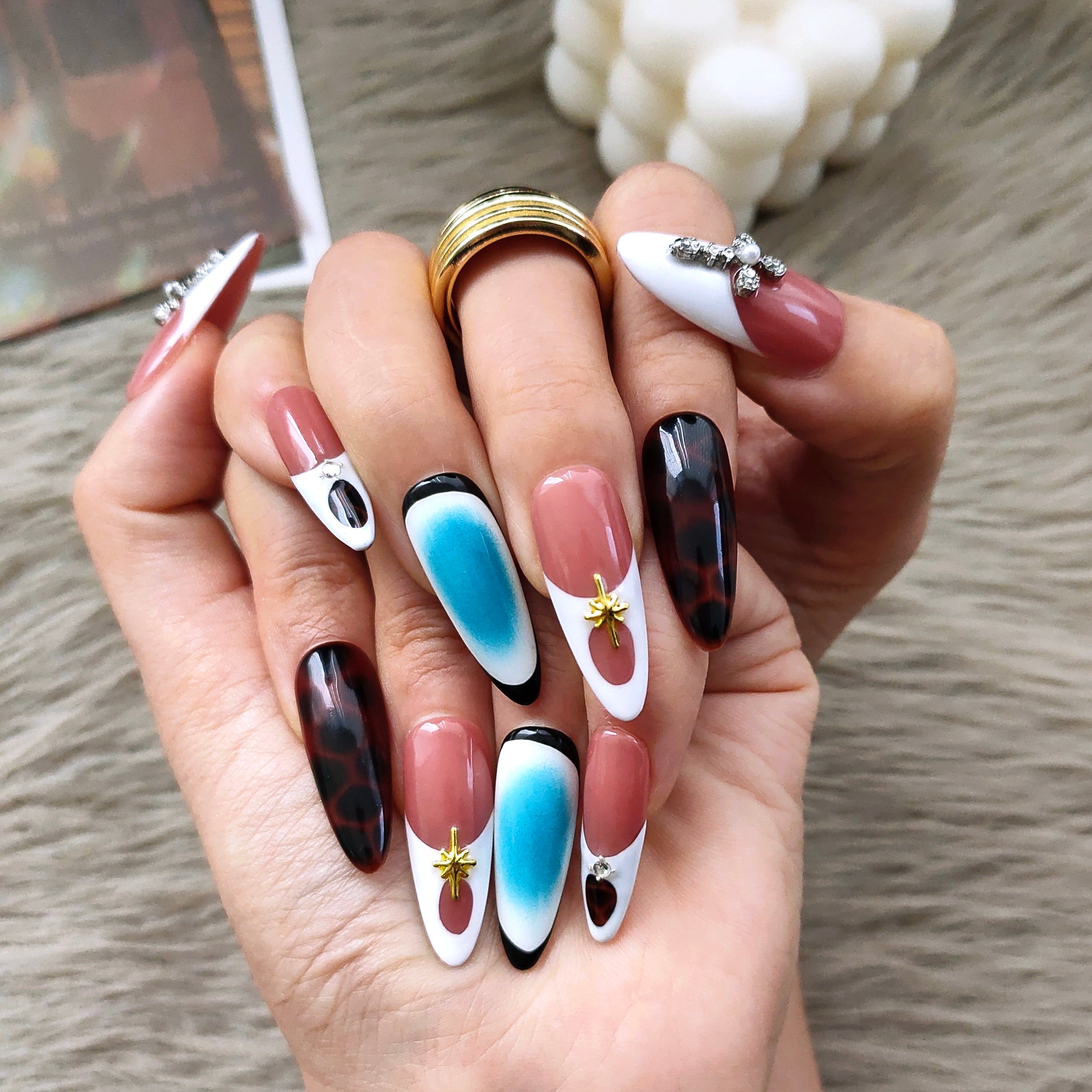 Beauty Art Garden Press On Nails Nebula Tortoise 176