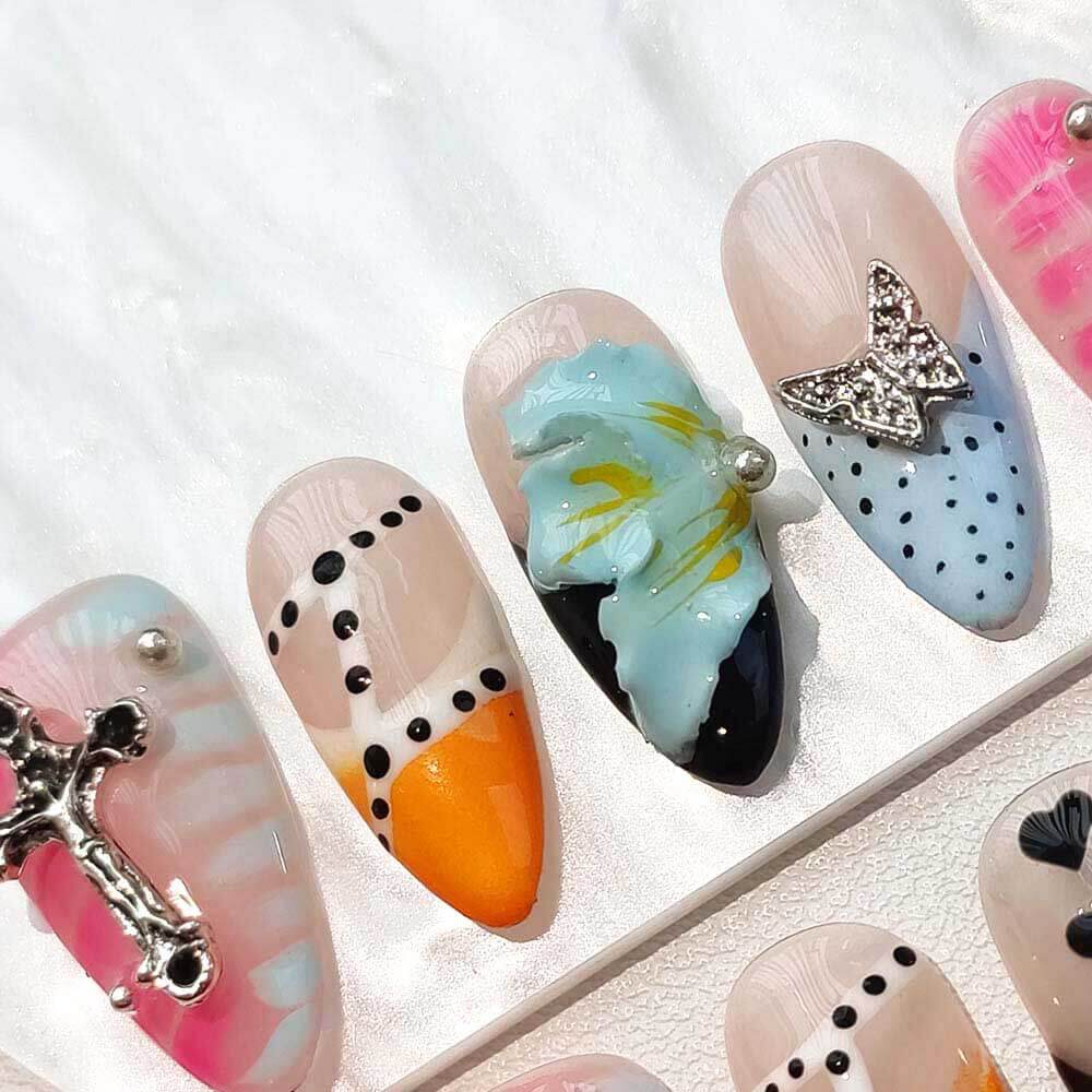 Art Garden Press On Nails Rebel Blooms 72