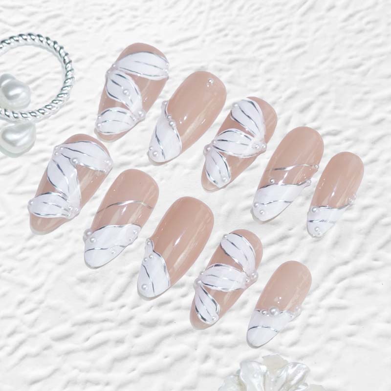 Art Garden Press On Nails Snowy Edge 120