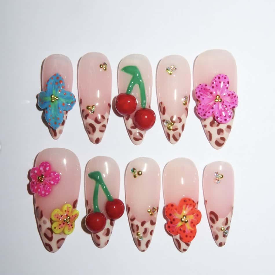 Art Garden Press On Nails Cherry Leopard