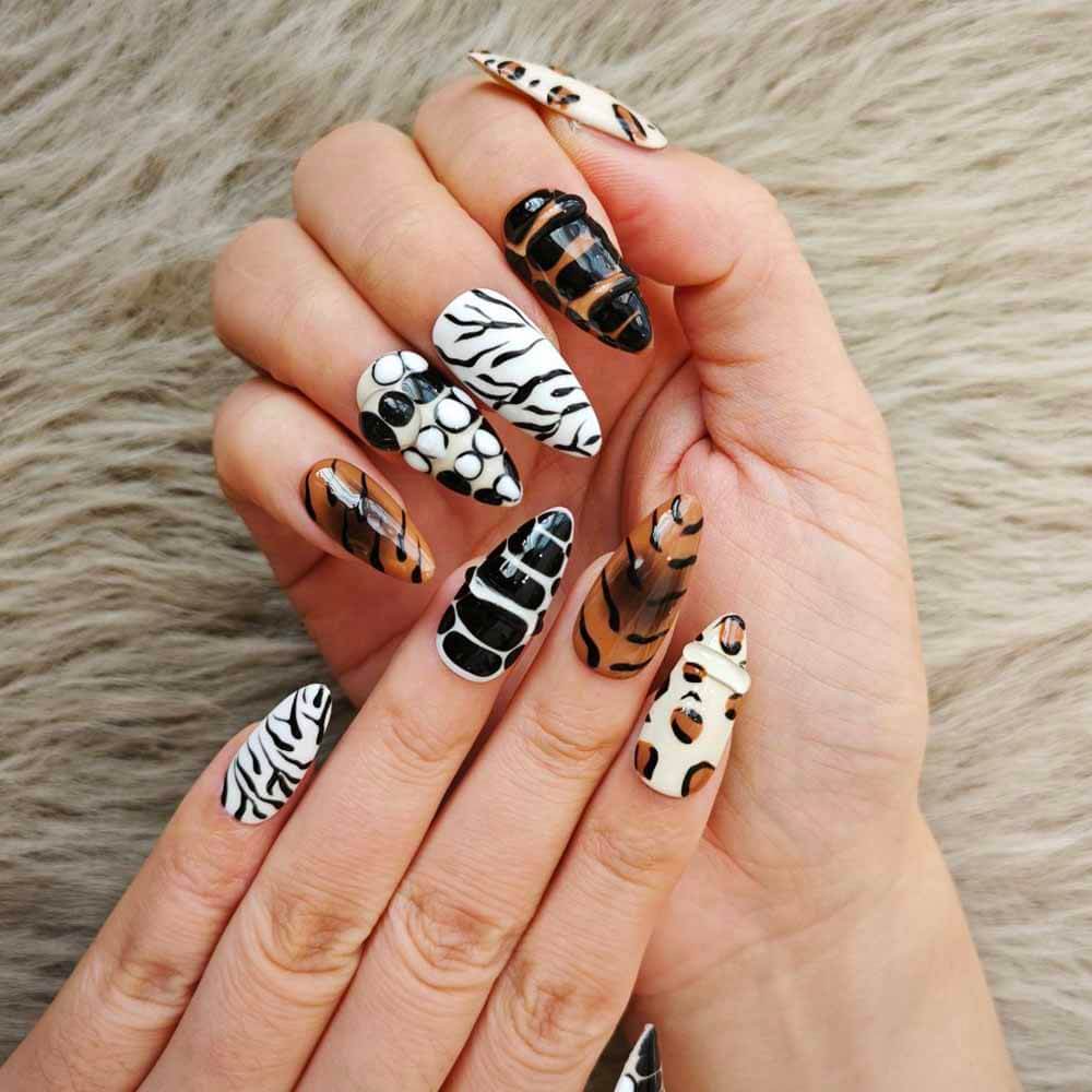 Art Garden Press On Nails Wild Tapestry 79