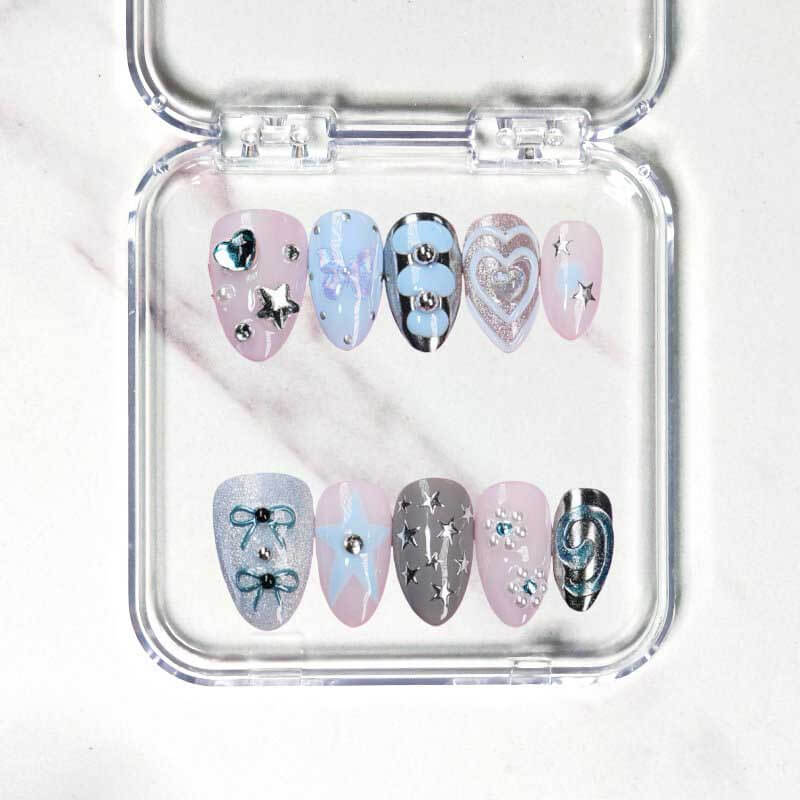 Art Garden Press On Nails Blueberry Cream