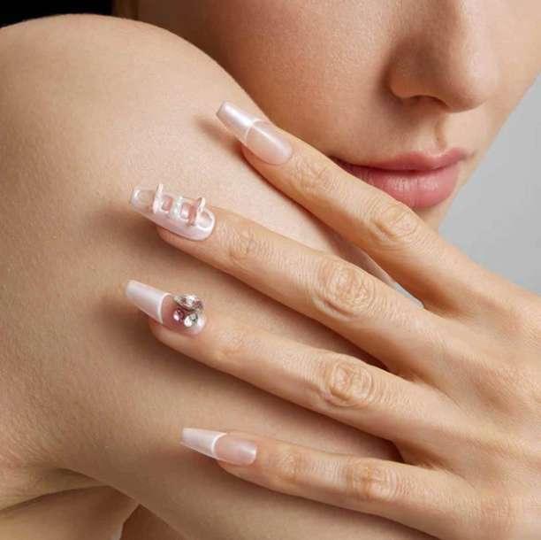 Press-On Nails: A Good Choice for Your Nails? - Beauty Art Garden