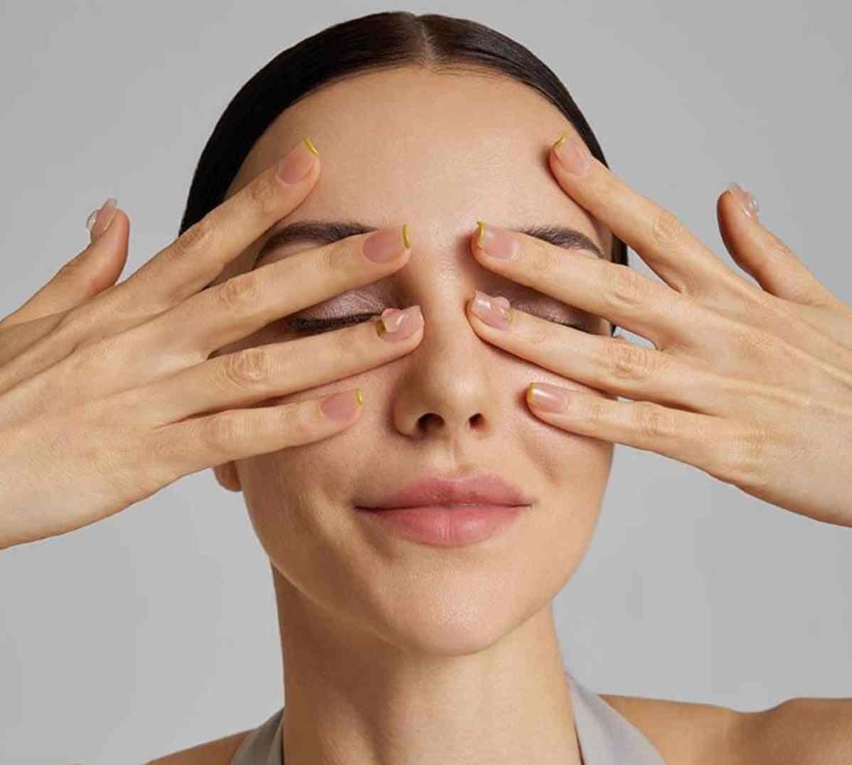 What Are the Differences Between Press-On Nail Materials? - Beauty Art Garden