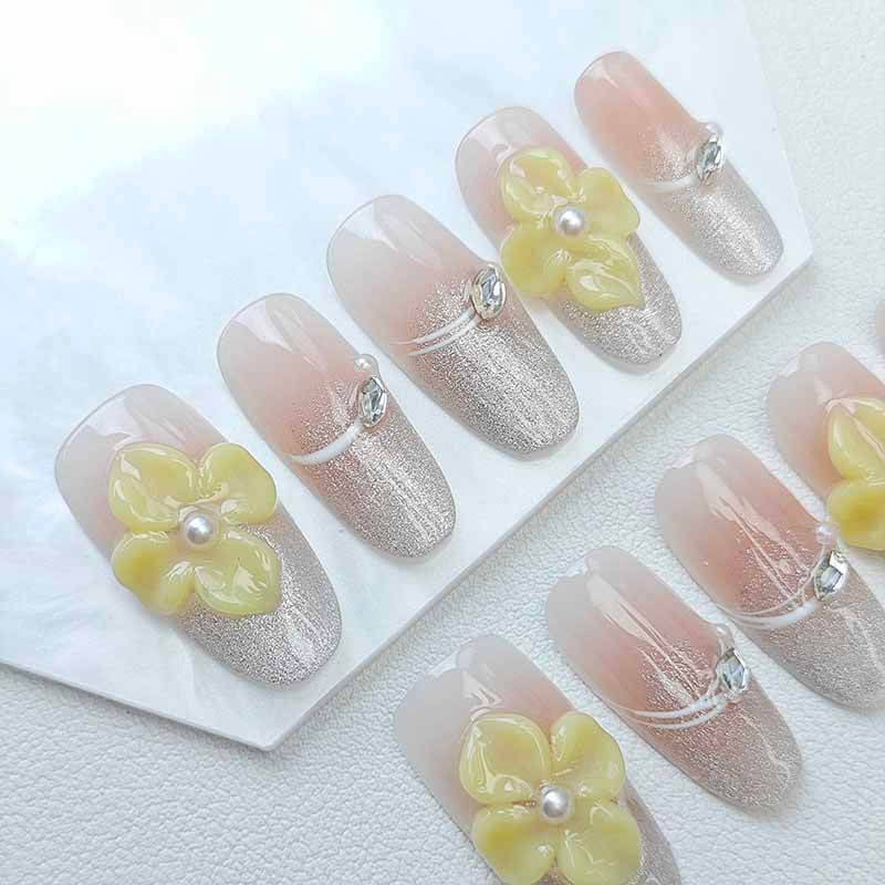 Beauty Art Garden Press On Nails Frangipani Veil 202