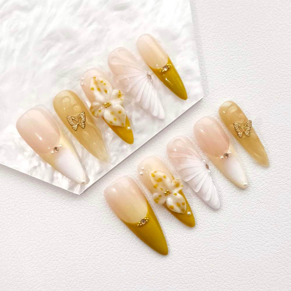 Art Garden Press On Nails Golden Meadow 26