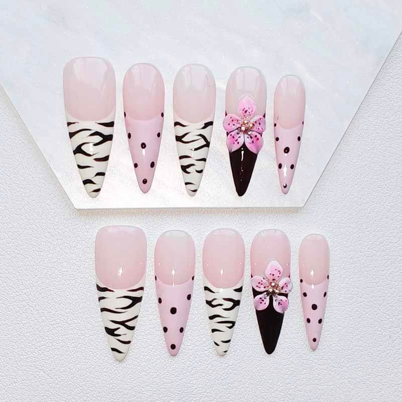 Beauty Art Garden Press On Nails Ocean Breeze Milk 211