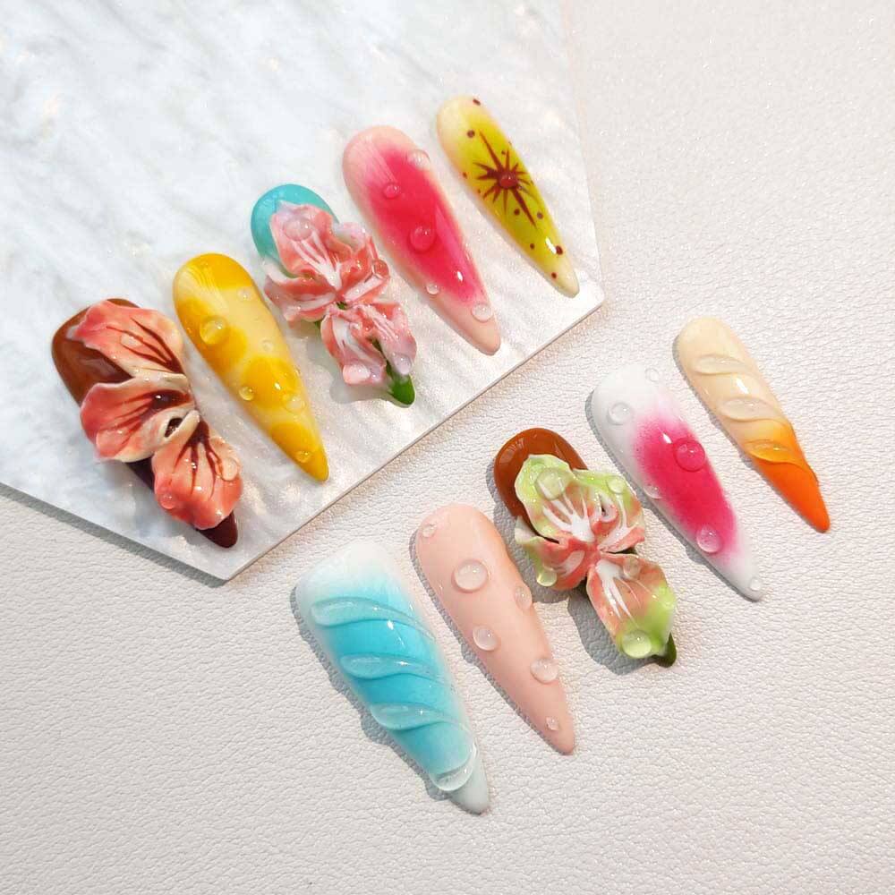 Art Garden Press On Nails Dewy Blooms 181