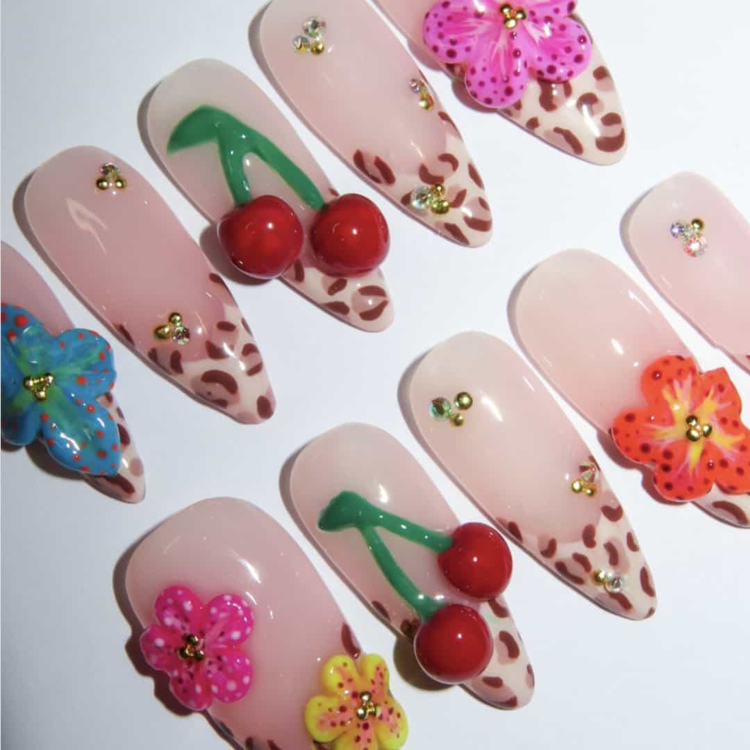 Art Garden Press On Nails Cherry Leopard