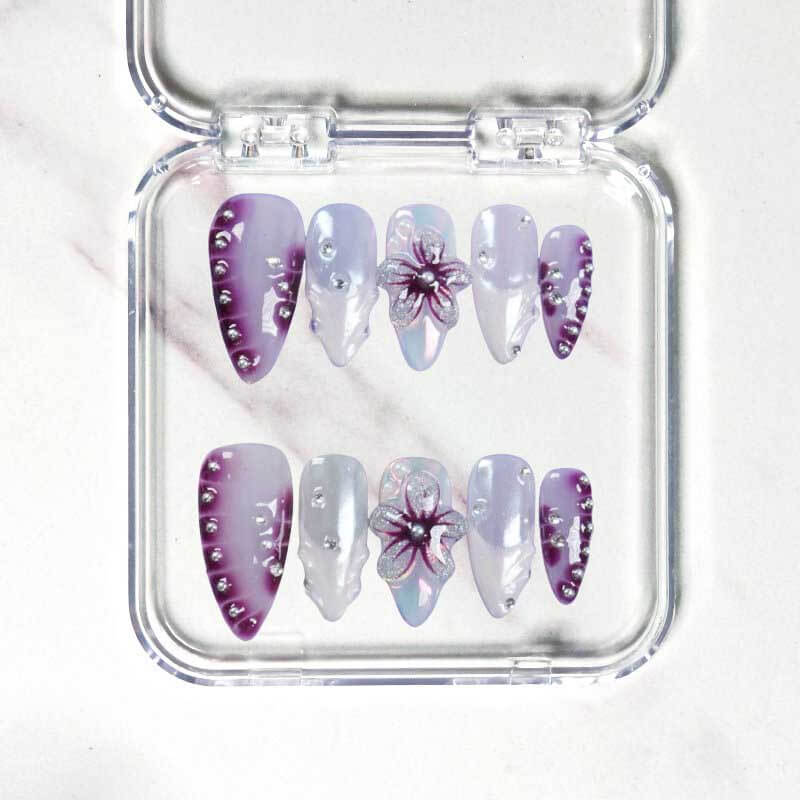Art Garden Press On Nails Iris Enigma